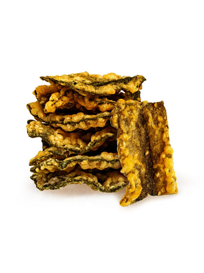 detailed view of crispy seaweed, sriracha 